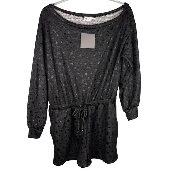 Le Lis Collection Romper Black Stars LS Pockets Off Shoulder New - Picture 4 of 16